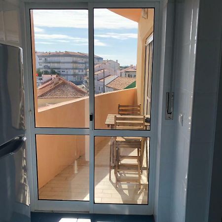 Gamboa Surf Apartment Peniche Bagian luar foto