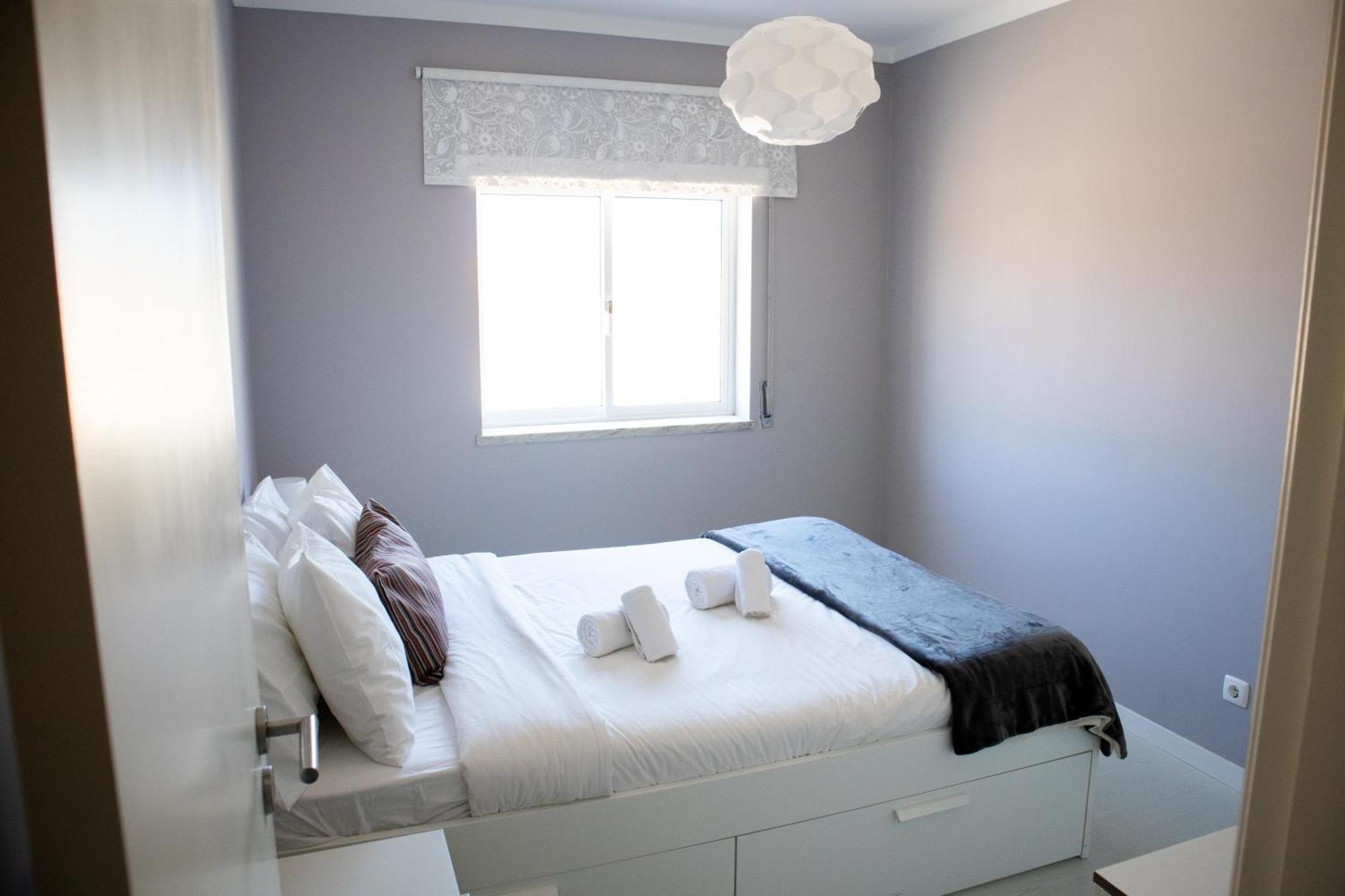Gamboa Surf Apartment Peniche Bagian luar foto