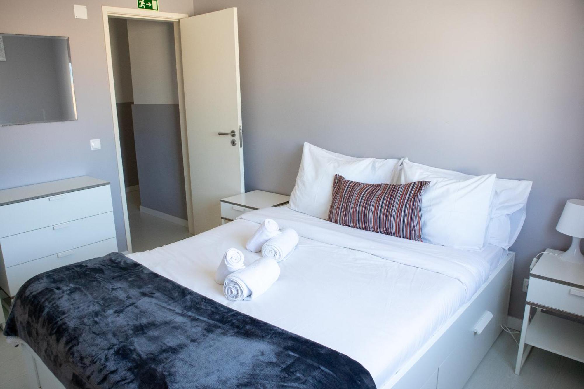 Gamboa Surf Apartment Peniche Bagian luar foto