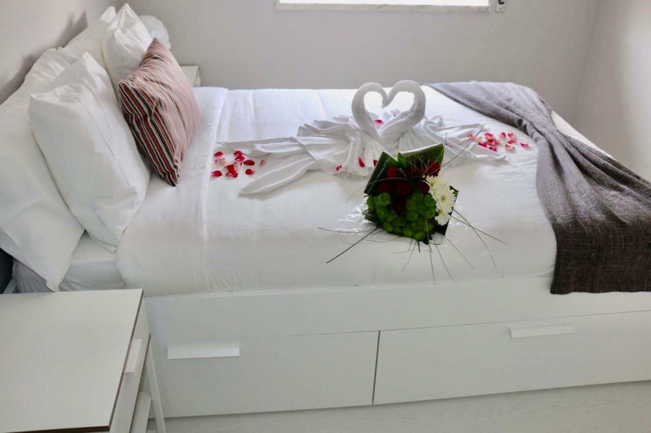 Gamboa Surf Apartment Peniche Bagian luar foto